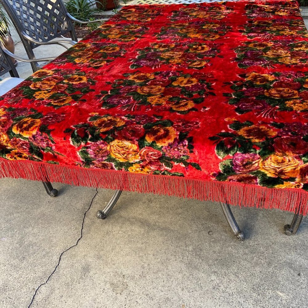 Antique Tablecloth Plush Flowers Roses